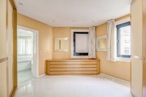 Golden Square 4 Rooms 5 Photo 29